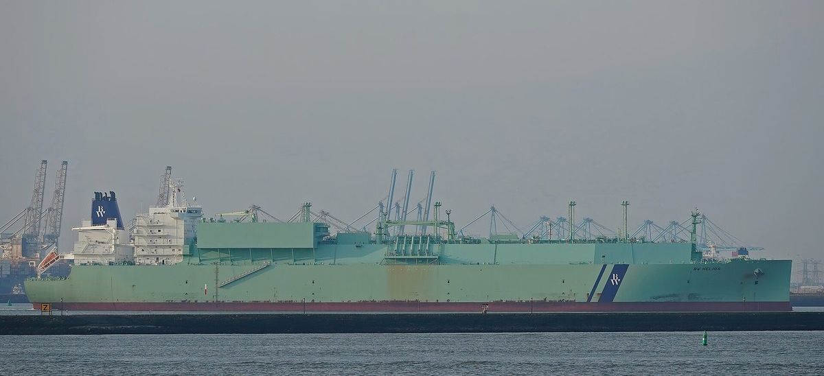 The LNG carrier BW Helios at Europoort, Rotterdam