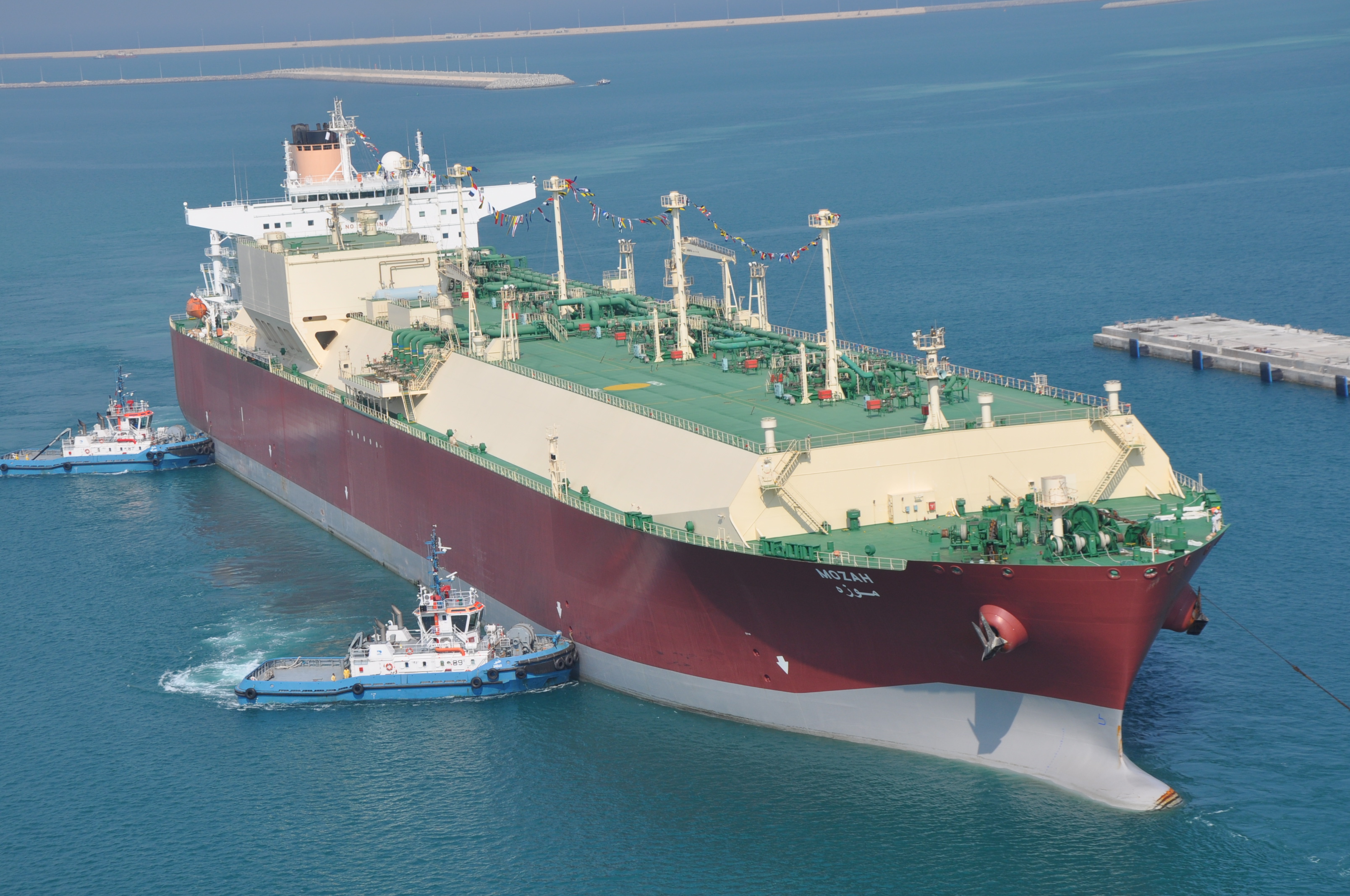 The LNG carrier Mozah, flagship of Qatar's Nakilat fleet